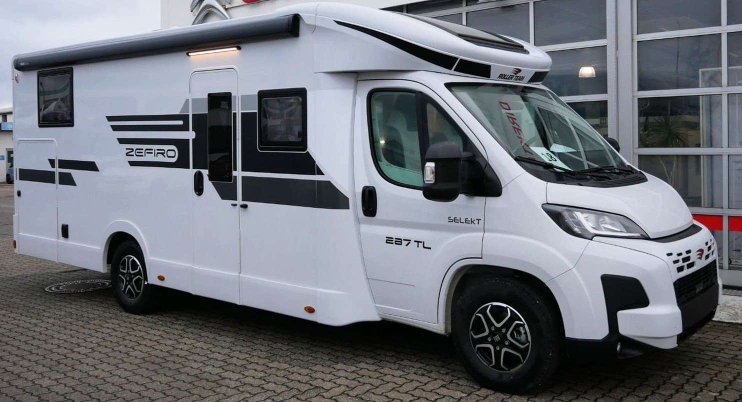 Rollerteam Zefiro 287 TL N - Luxuriöser Teilintegrierter mit Einzelbetten, Automatikgetriebe und All Inklusive Ausstattung in Merzig